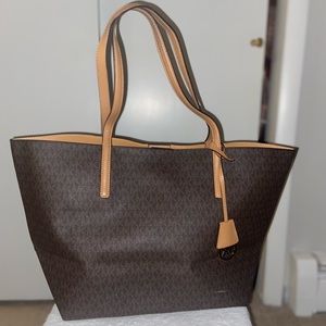 Michael Kors Tote